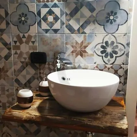 La Casetta Bed and Breakfast Καστελανέτα