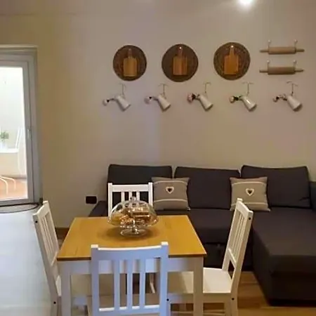 La Casetta Bed and Breakfast Καστελανέτα